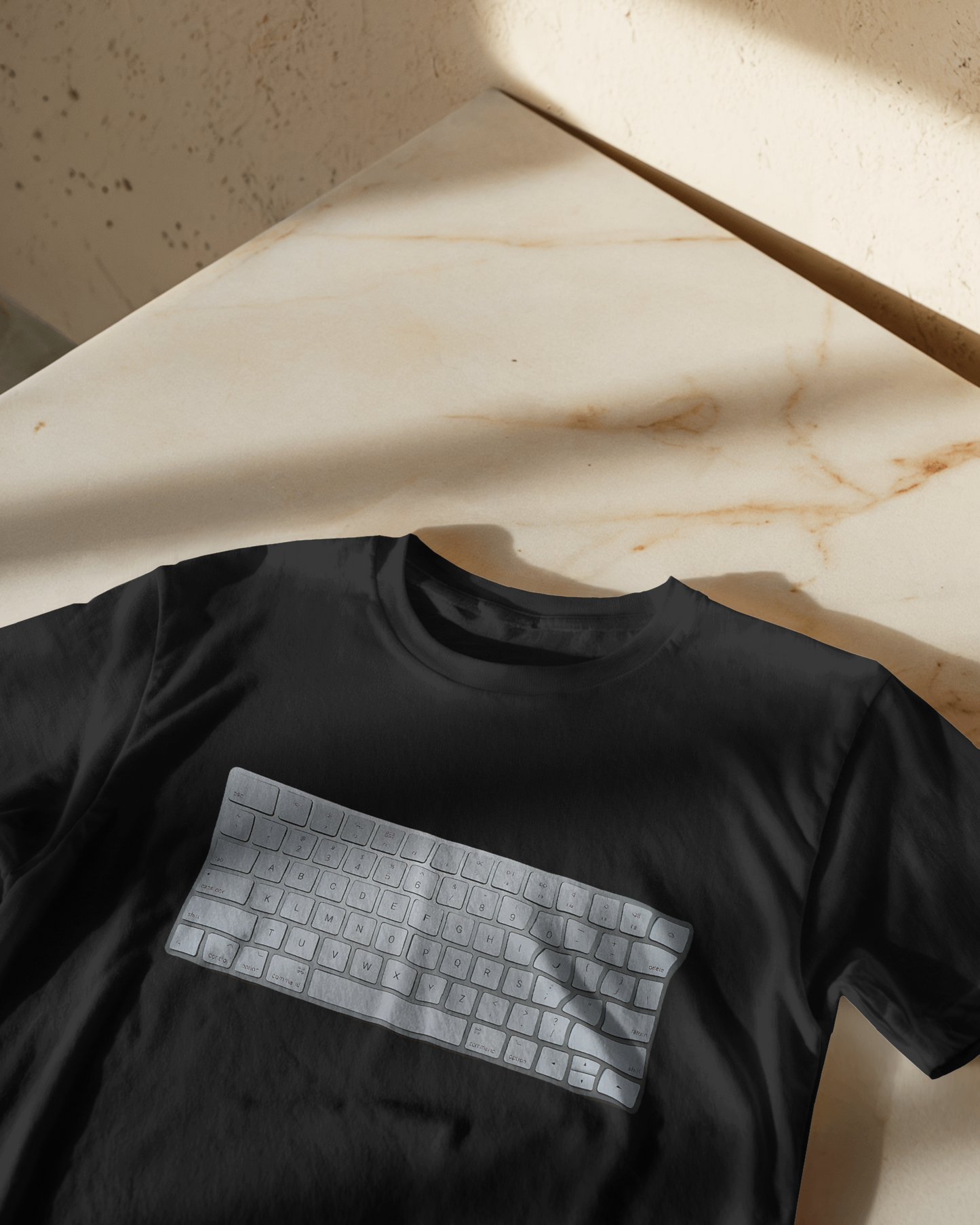 Keyless Chaos – The Distorted Keyboard | Regular fit ▪︎ Black tint